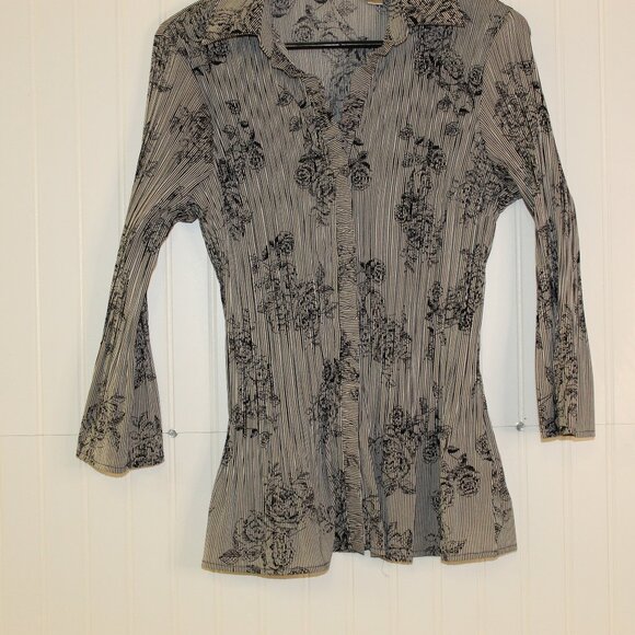 Fred David Black and White Pleated Blouse Size Medium - Picture 5 of 8